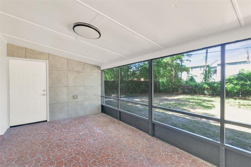 En Renta: $2,400 (3 camas, 2 baños, 1399 Pies cuadrados)