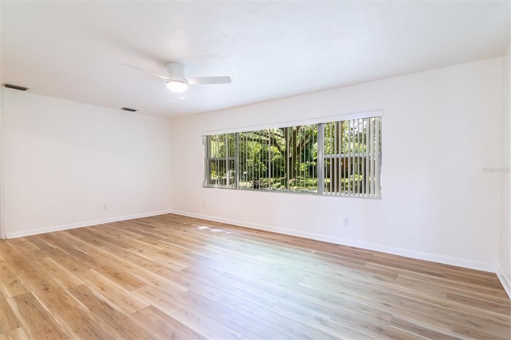 En Renta: $2,400 (3 camas, 2 baños, 1399 Pies cuadrados)