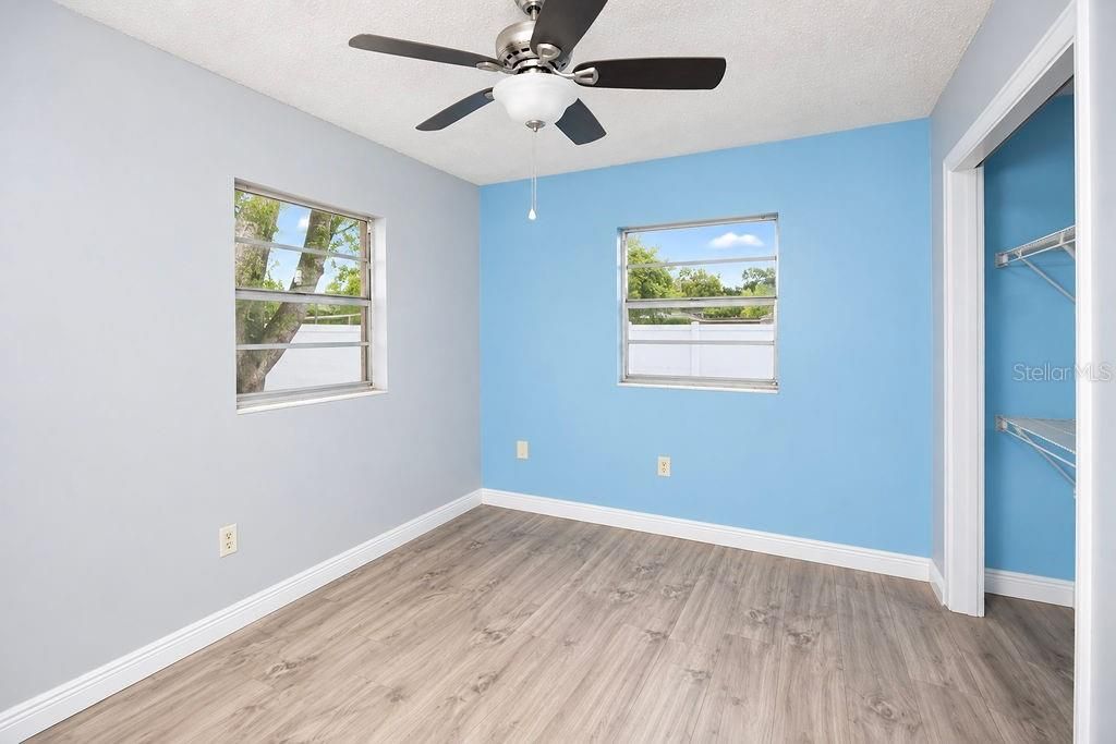 For Sale: $229,900 (3 beds, 1 baths, 1114 Square Feet)