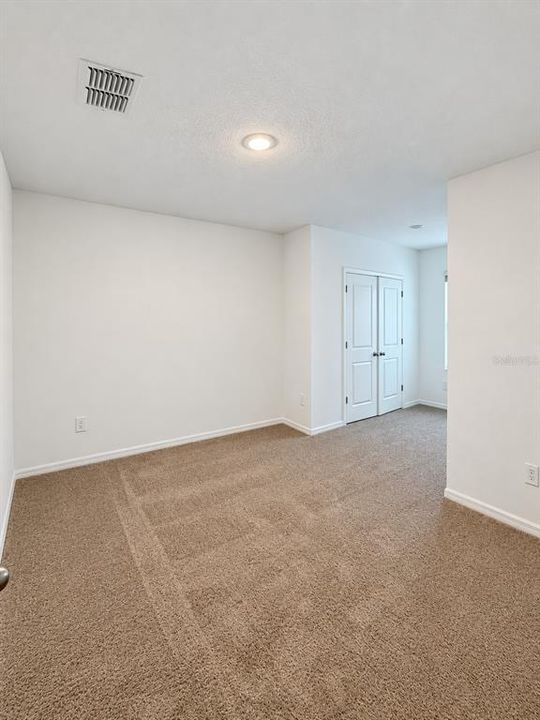 En Renta: $2,400 (3 camas, 2 baños, 1673 Pies cuadrados)