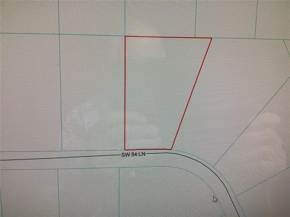 На продажу: $90,000 (1.29 acres)