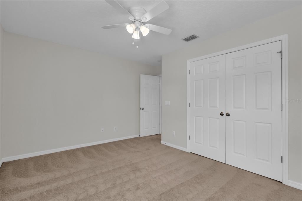 For Sale: $415,000 (3 beds, 2 baths, 1978 Square Feet)