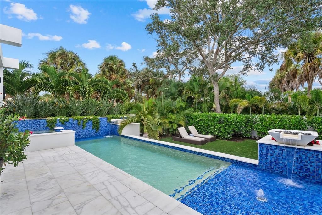 Activo con contrato: $2,500,000 (4 camas, 3 baños, 3082 Pies cuadrados)