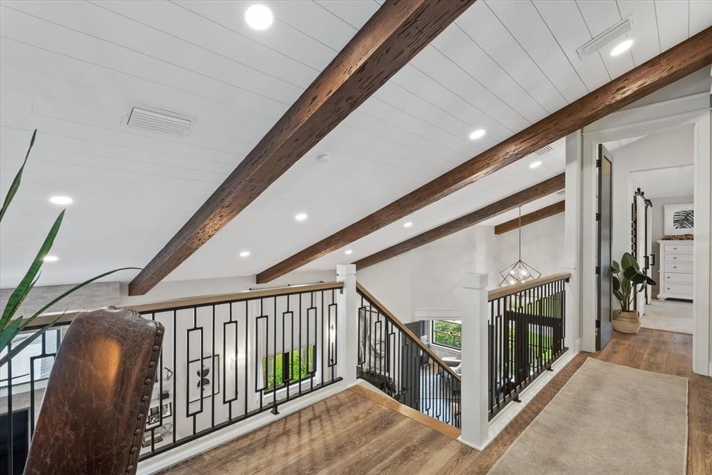 Activo con contrato: $2,500,000 (4 camas, 3 baños, 3082 Pies cuadrados)