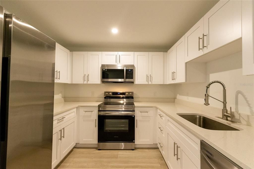 En Venta: $650,000 (3 camas, 2 baños, 1346 Pies cuadrados)