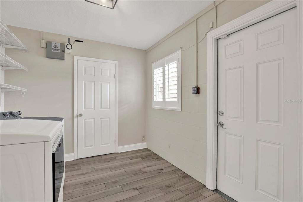 For Sale: $499,900 (3 beds, 2 baths, 1492 Square Feet)