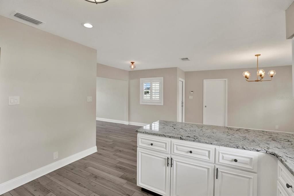 For Sale: $499,900 (3 beds, 2 baths, 1492 Square Feet)