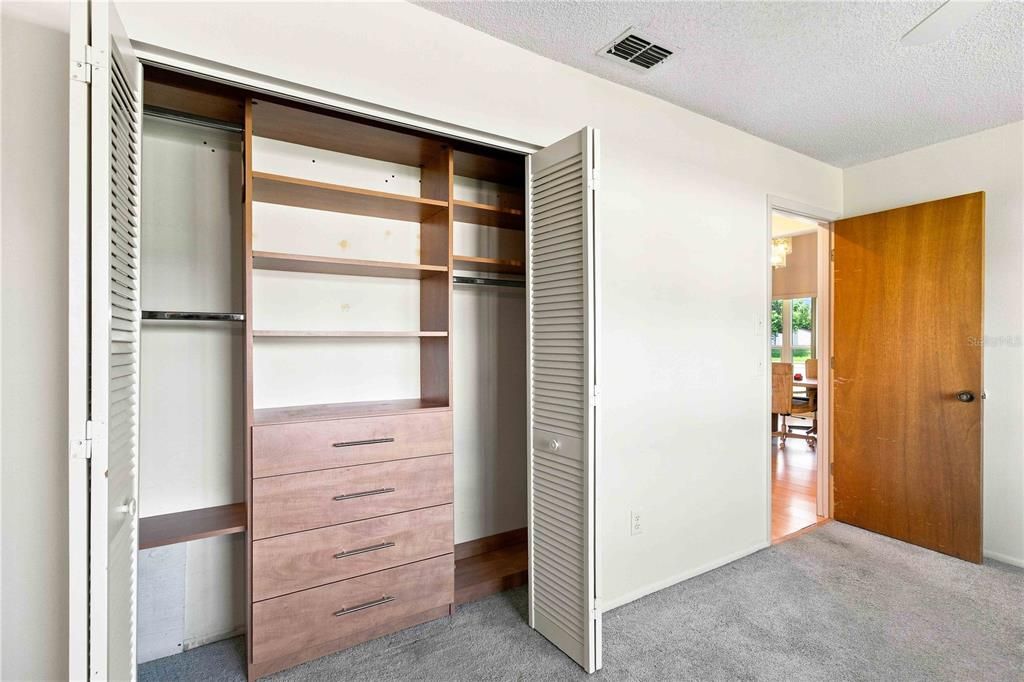 For Sale: $232,000 (2 beds, 2 baths, 1248 Square Feet)