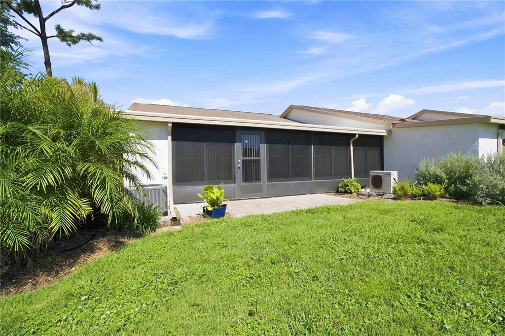 For Sale: $232,000 (2 beds, 2 baths, 1248 Square Feet)