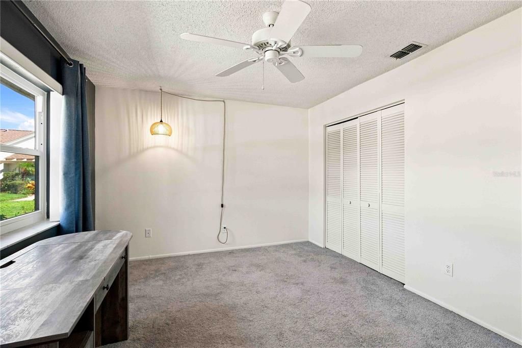 For Sale: $232,000 (2 beds, 2 baths, 1248 Square Feet)