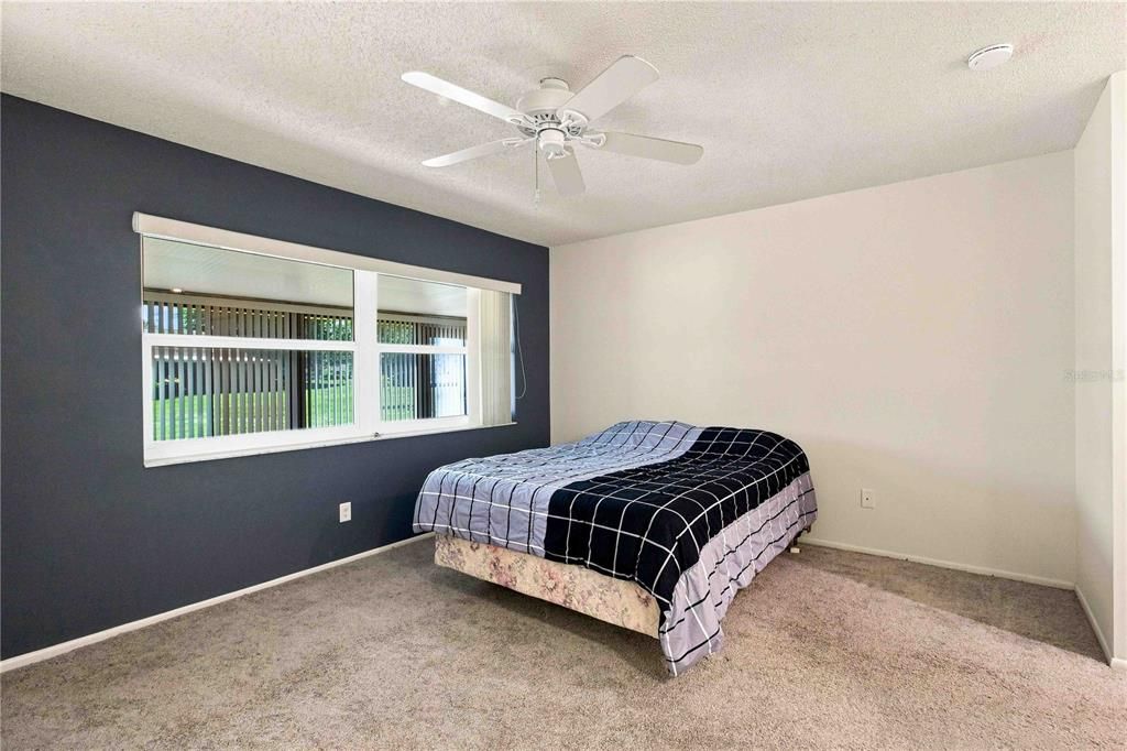 For Sale: $232,000 (2 beds, 2 baths, 1248 Square Feet)