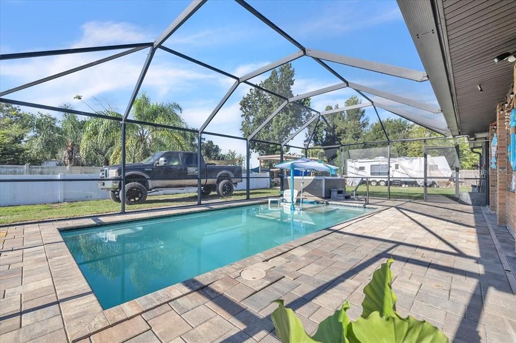 For Sale: $485,000 (3 beds, 2 baths, 1719 Square Feet)