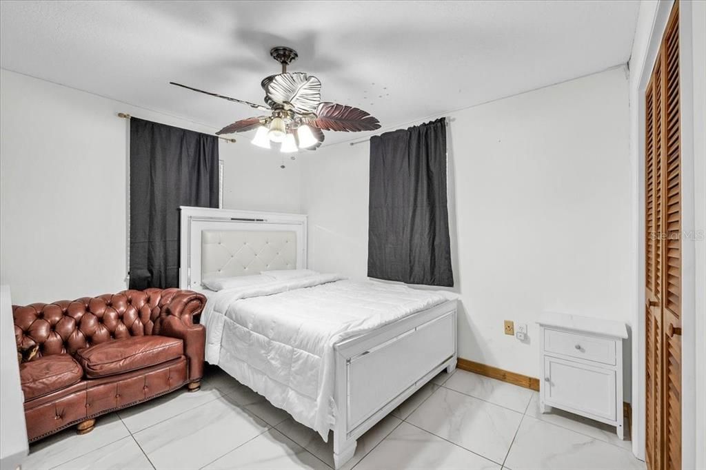 For Sale: $485,000 (3 beds, 2 baths, 1719 Square Feet)