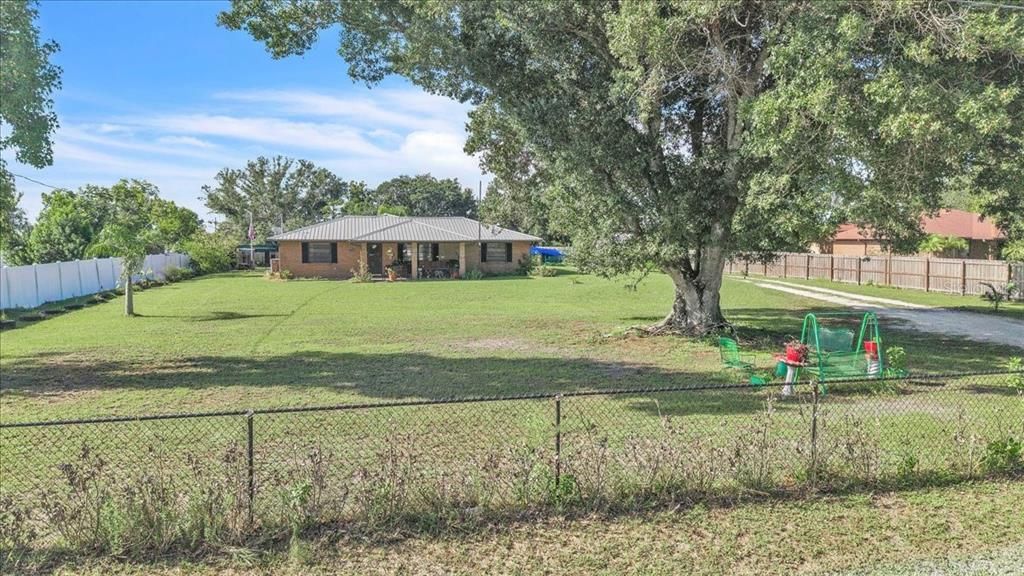 For Sale: $485,000 (3 beds, 2 baths, 1719 Square Feet)
