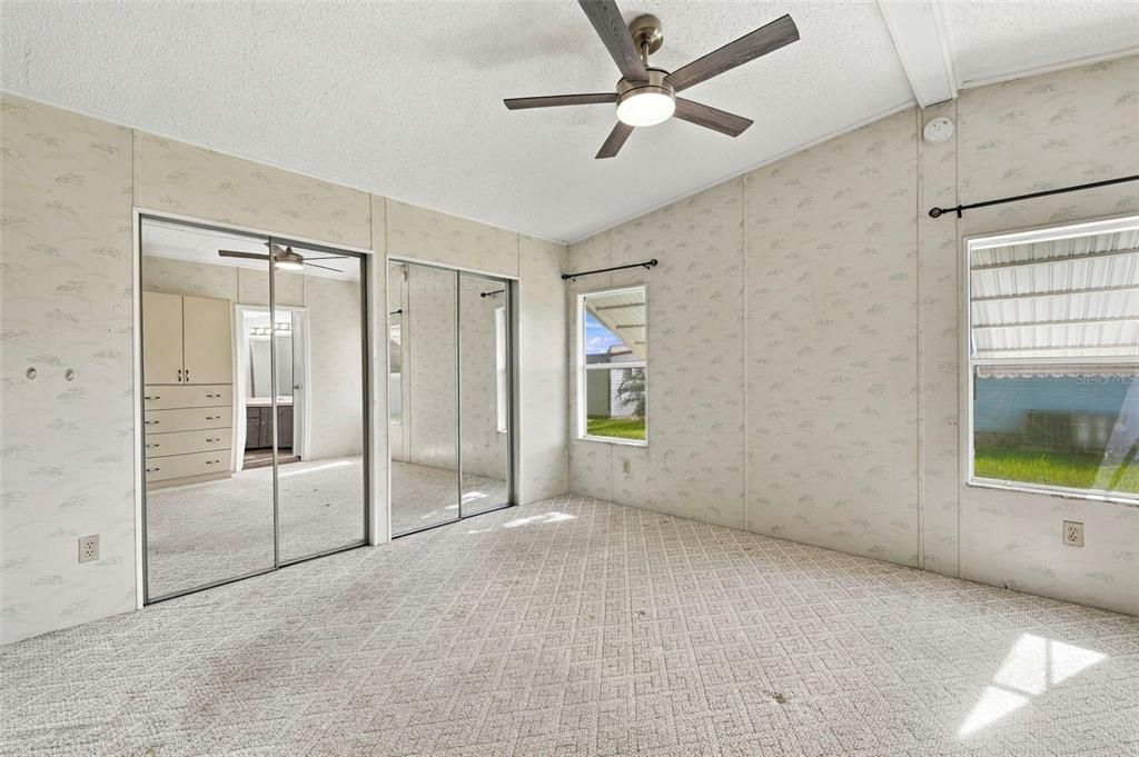 En Venta: $159,900 (2 camas, 2 baños, 1056 Pies cuadrados)