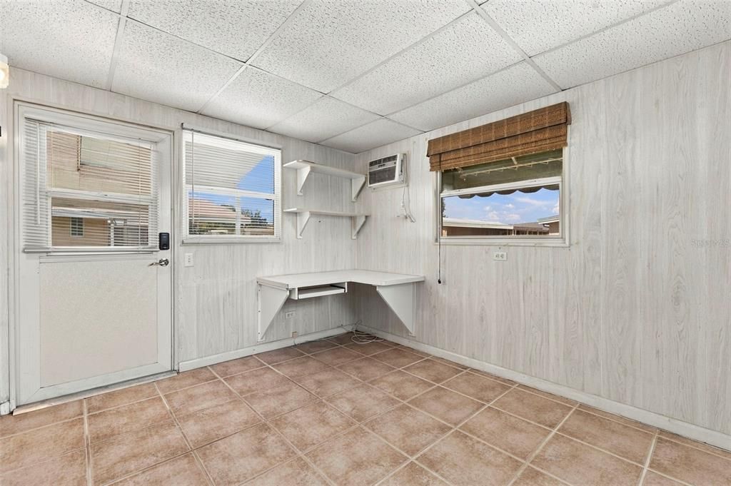 En Venta: $159,900 (2 camas, 2 baños, 1056 Pies cuadrados)