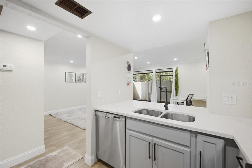 En Renta: $1,395 (1 camas, 1 baños, 817 Pies cuadrados)