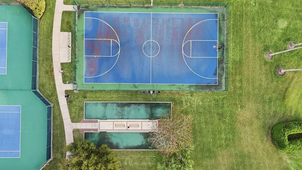 En Venta: $999,000 (3 camas, 3 baños, 2620 Pies cuadrados)