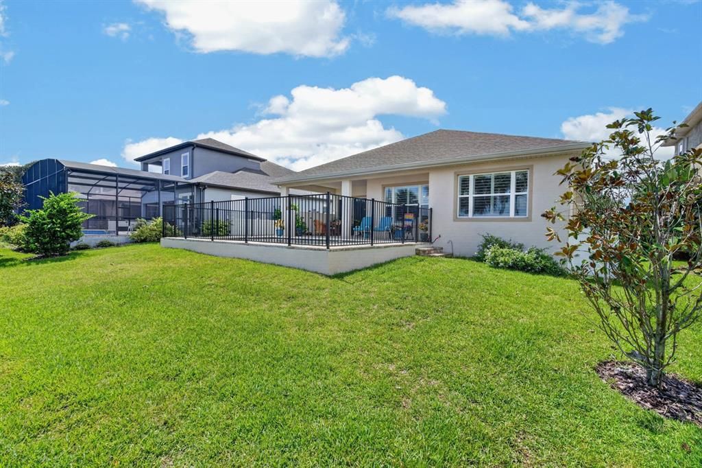 En Venta: $999,000 (3 camas, 3 baños, 2620 Pies cuadrados)