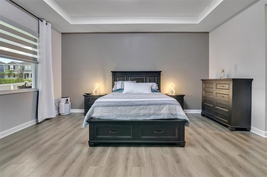 En Venta: $789,000 (4 camas, 3 baños, 2872 Pies cuadrados)