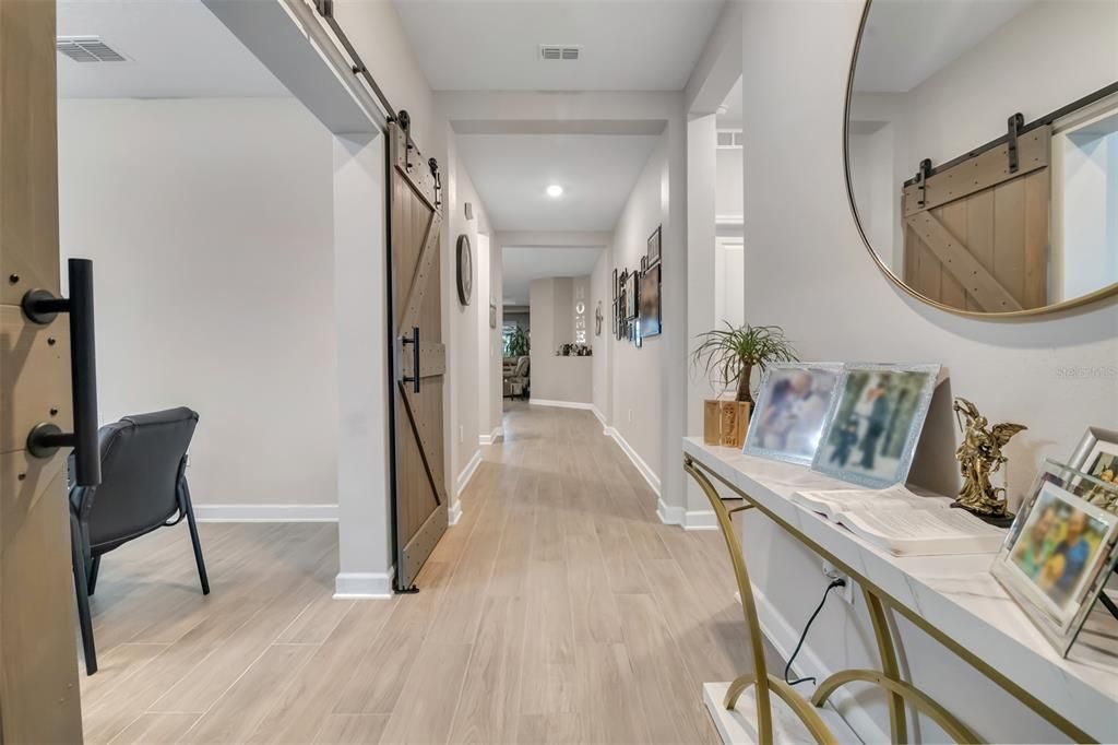 En Venta: $789,000 (4 camas, 3 baños, 2872 Pies cuadrados)