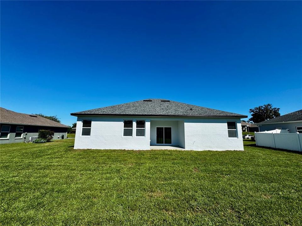 На продажу: $348,000 (4 спален, 3 ванн, 1810 Квадратных фут)