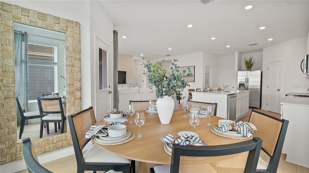 En Venta: $369,490 (2 camas, 2 baños, 1580 Pies cuadrados)