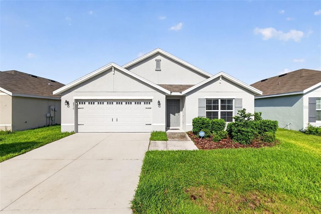 For Sale: $325,000 (4 beds, 2 baths, 1816 Square Feet)