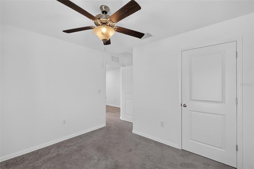 For Sale: $325,000 (4 beds, 2 baths, 1816 Square Feet)