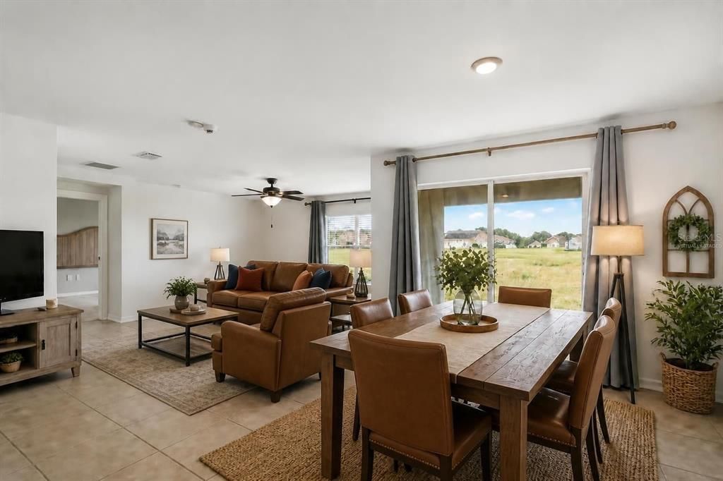 For Sale: $325,000 (4 beds, 2 baths, 1816 Square Feet)