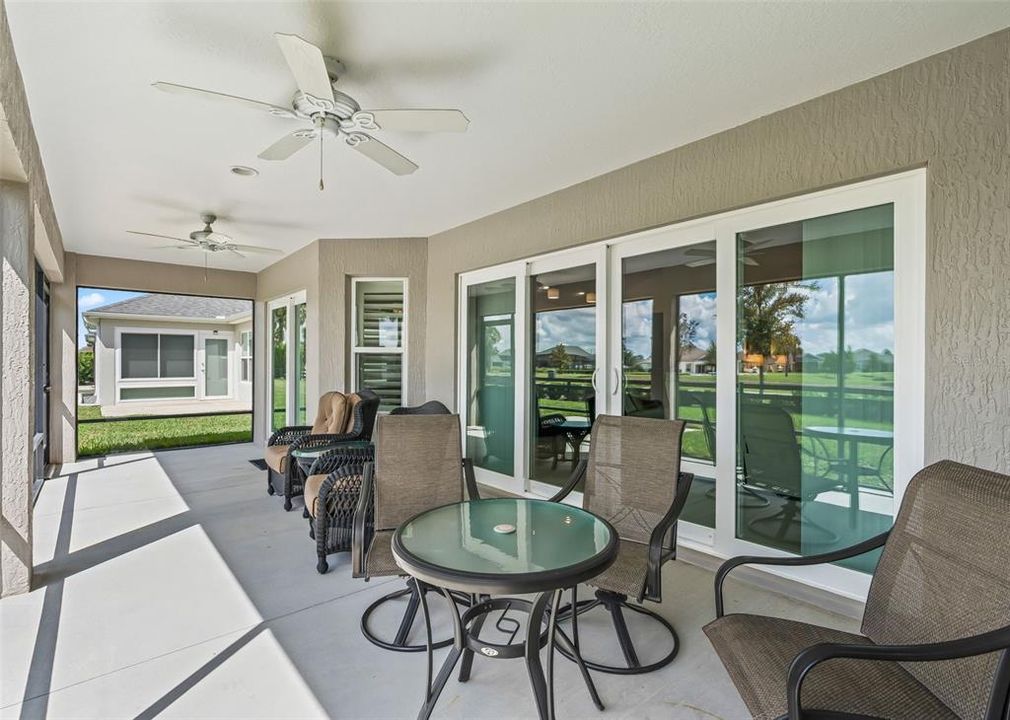 For Sale: $579,000 (3 beds, 3 baths, 1977 Square Feet)