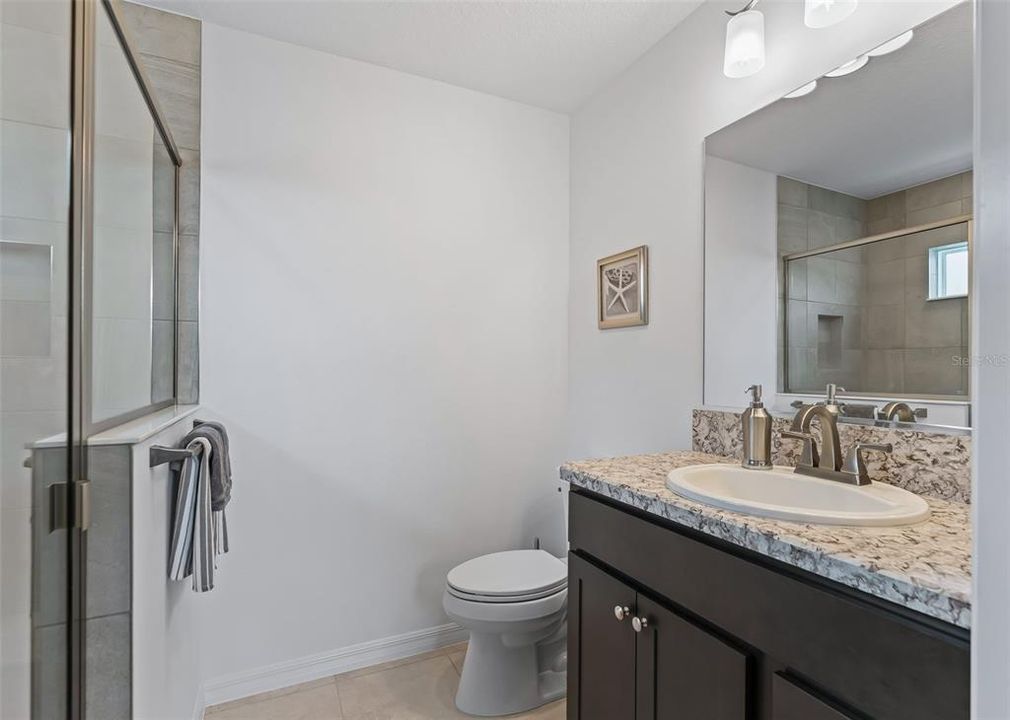 For Sale: $579,000 (3 beds, 3 baths, 1977 Square Feet)