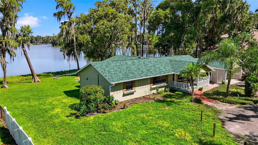 For Sale: $499,900 (3 beds, 2 baths, 2066 Square Feet)