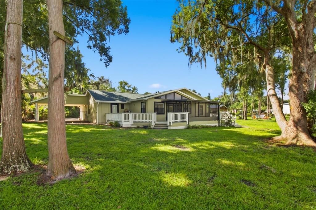 For Sale: $499,900 (3 beds, 2 baths, 2066 Square Feet)