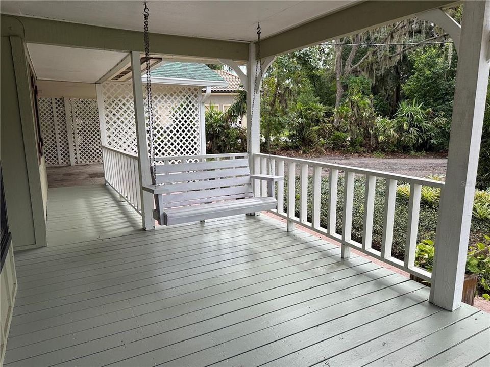 For Sale: $499,900 (3 beds, 2 baths, 2066 Square Feet)