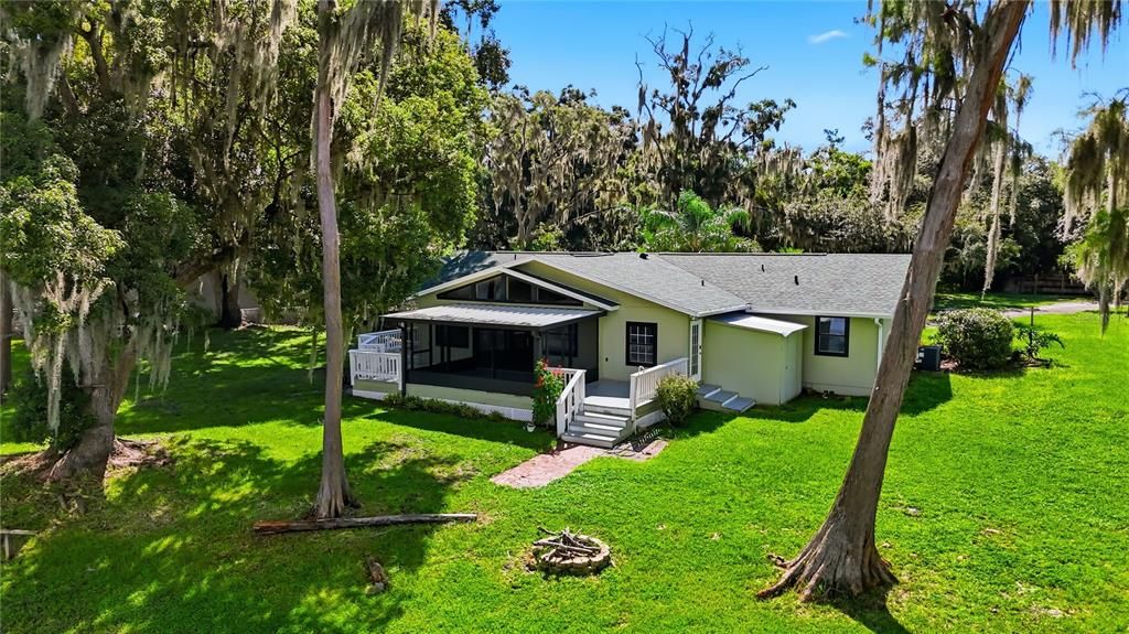 For Sale: $499,900 (3 beds, 2 baths, 2066 Square Feet)