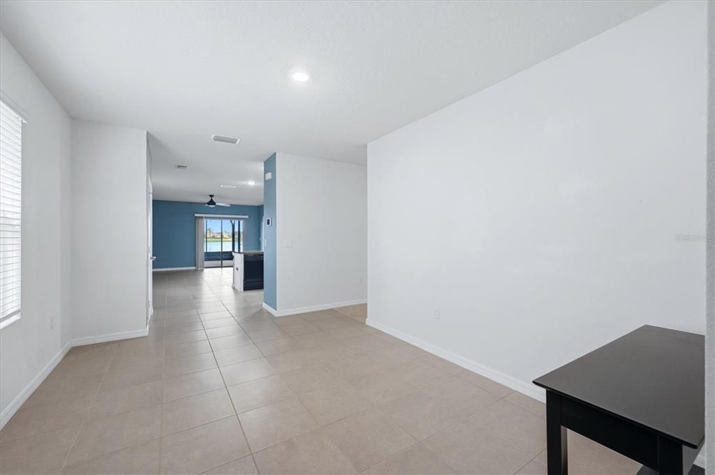En Venta: $374,900 (3 camas, 2 baños, 1516 Pies cuadrados)