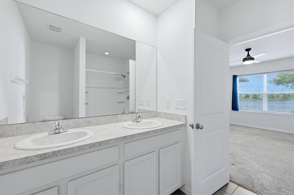 En Venta: $374,900 (3 camas, 2 baños, 1516 Pies cuadrados)