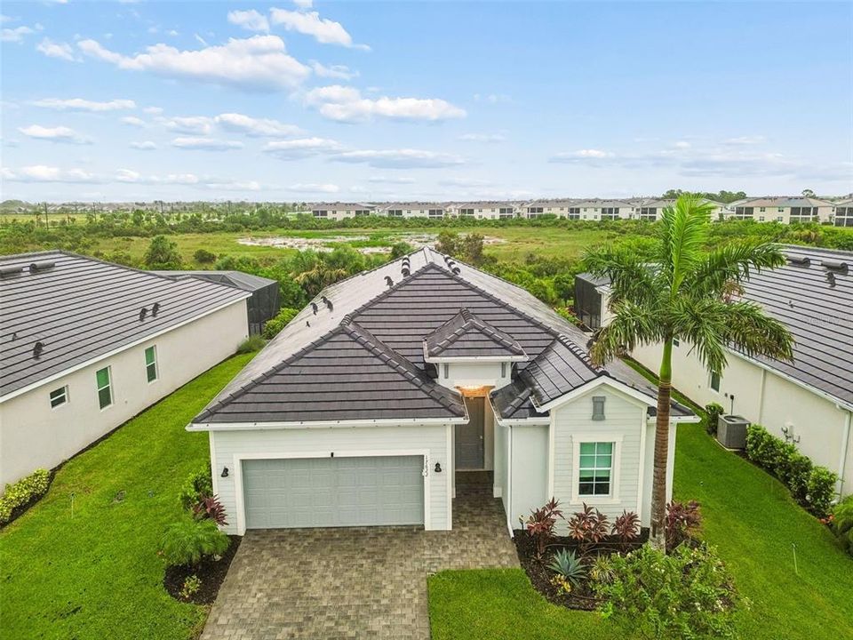 For Sale: $714,900 (4 beds, 3 baths, 2252 Square Feet)