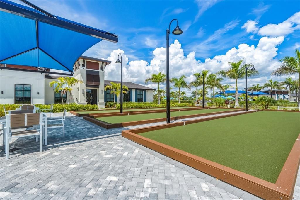 For Sale: $714,900 (4 beds, 3 baths, 2252 Square Feet)