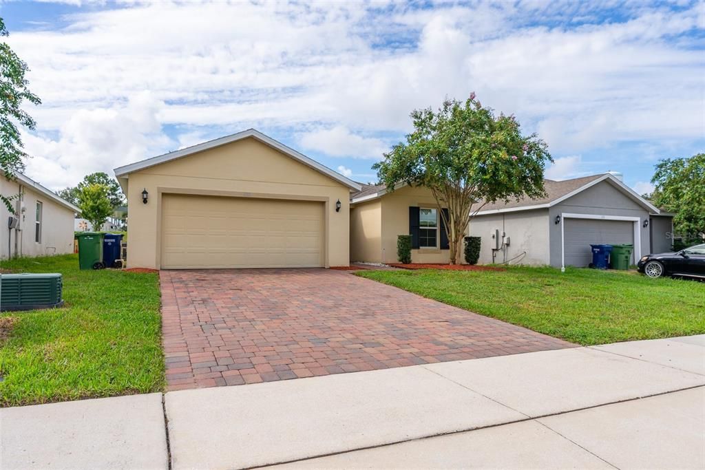 For Sale: $259,000 (4 beds, 2 baths, 1746 Square Feet)