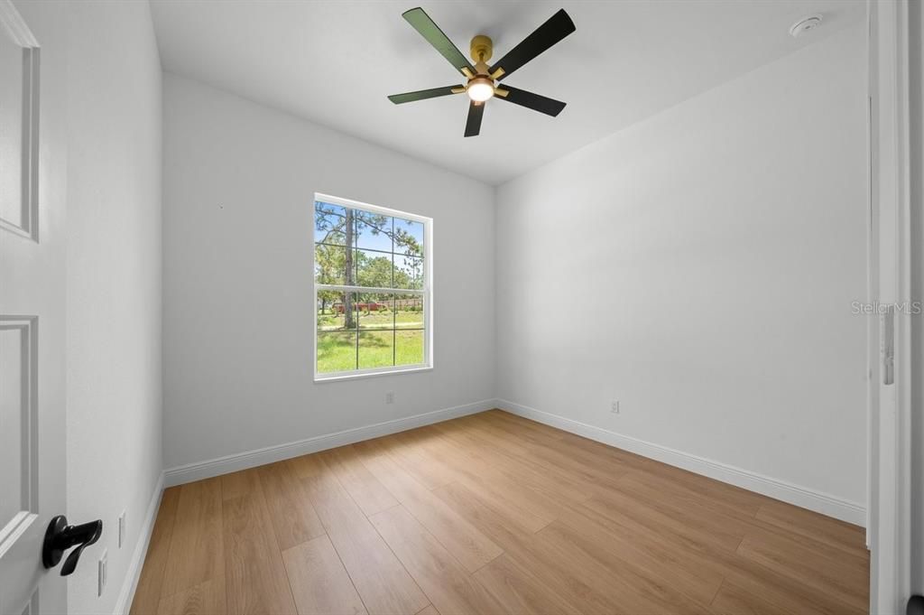 En Venta: $485,000 (4 camas, 3 baños, 2011 Pies cuadrados)
