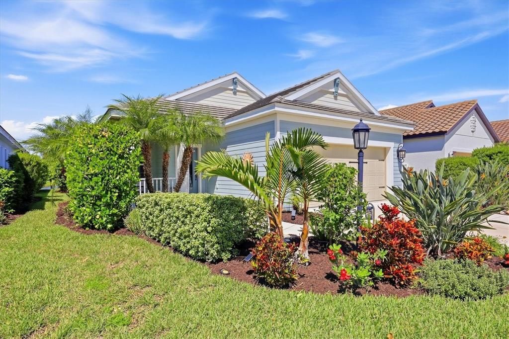 For Sale: $574,900 (3 beds, 2 baths, 1766 Square Feet)