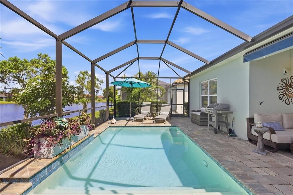 For Sale: $574,900 (3 beds, 2 baths, 1766 Square Feet)