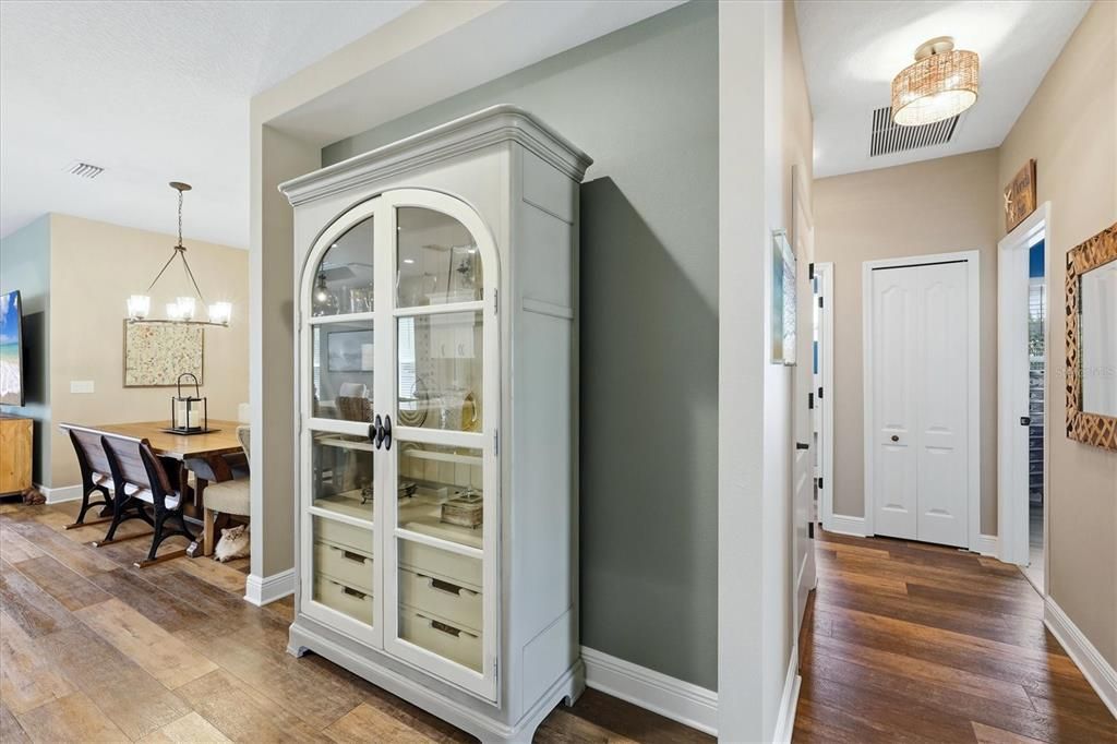 For Sale: $574,900 (3 beds, 2 baths, 1766 Square Feet)