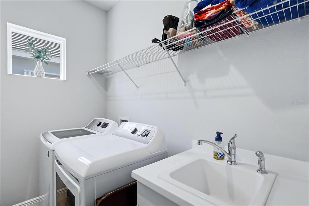 For Sale: $574,900 (3 beds, 2 baths, 1766 Square Feet)
