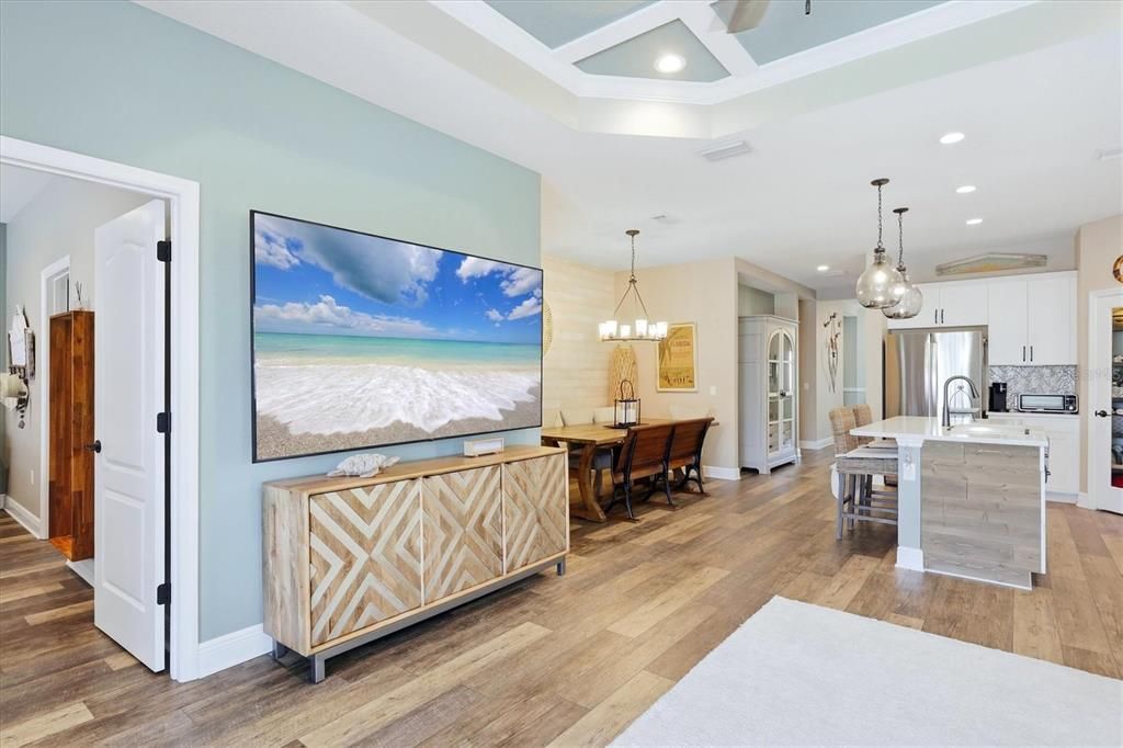 For Sale: $574,900 (3 beds, 2 baths, 1766 Square Feet)