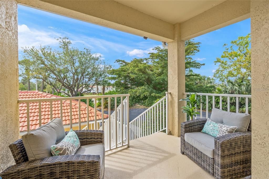 For Sale: $279,900 (3 beds, 2 baths, 1383 Square Feet)