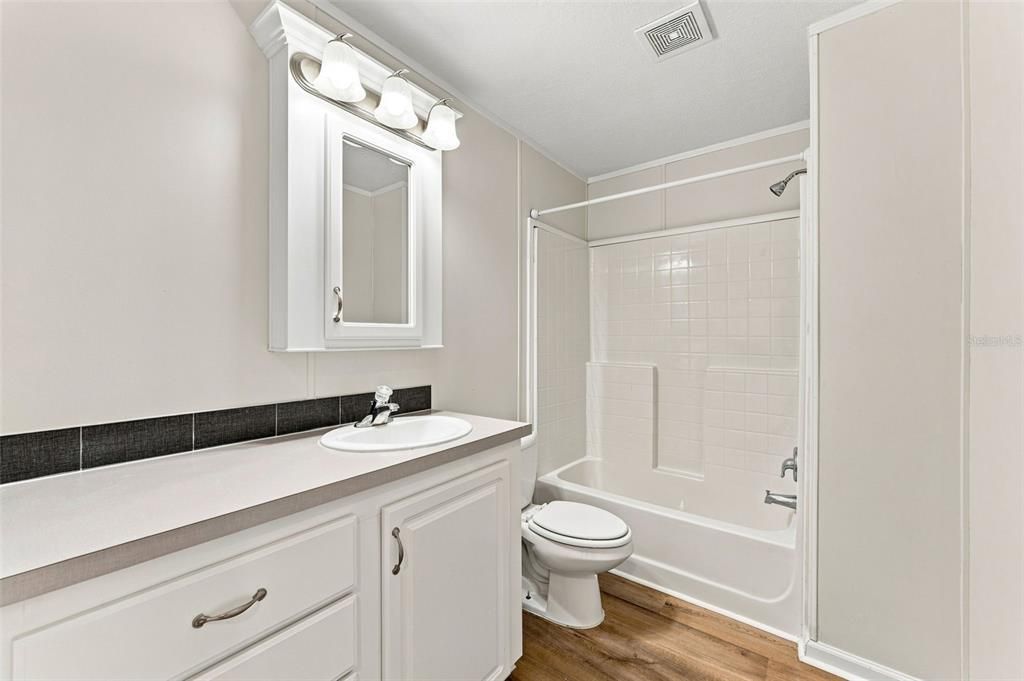 For Sale: $305,000 (3 beds, 2 baths, 2108 Square Feet)