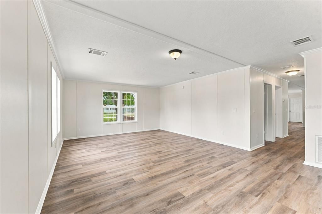 For Sale: $305,000 (3 beds, 2 baths, 2108 Square Feet)